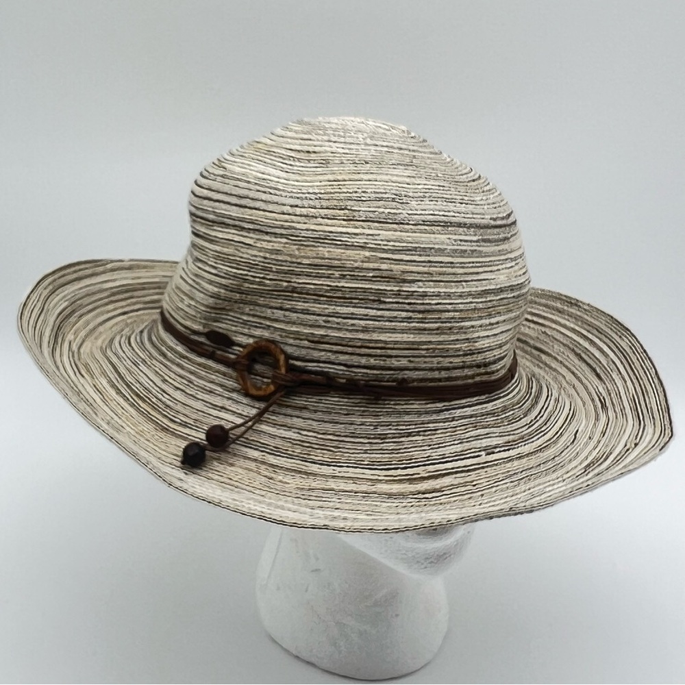 Stylish Cream and Brown Women's Hat